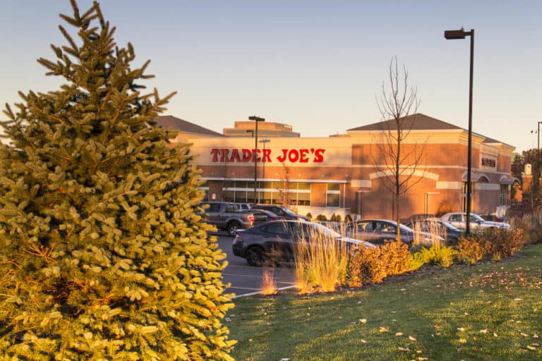 HRGVillageGreenIl-Trader-Joes_3467.jpg