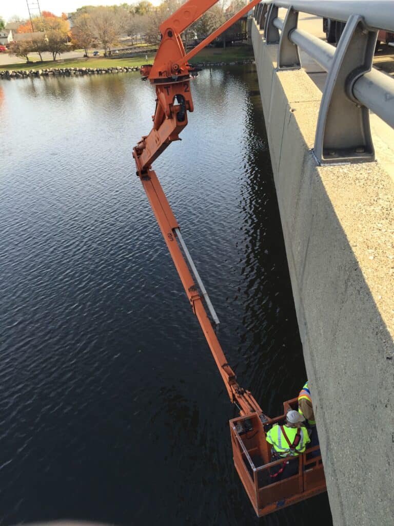 HRG-BridgeInspection-Rockford-1