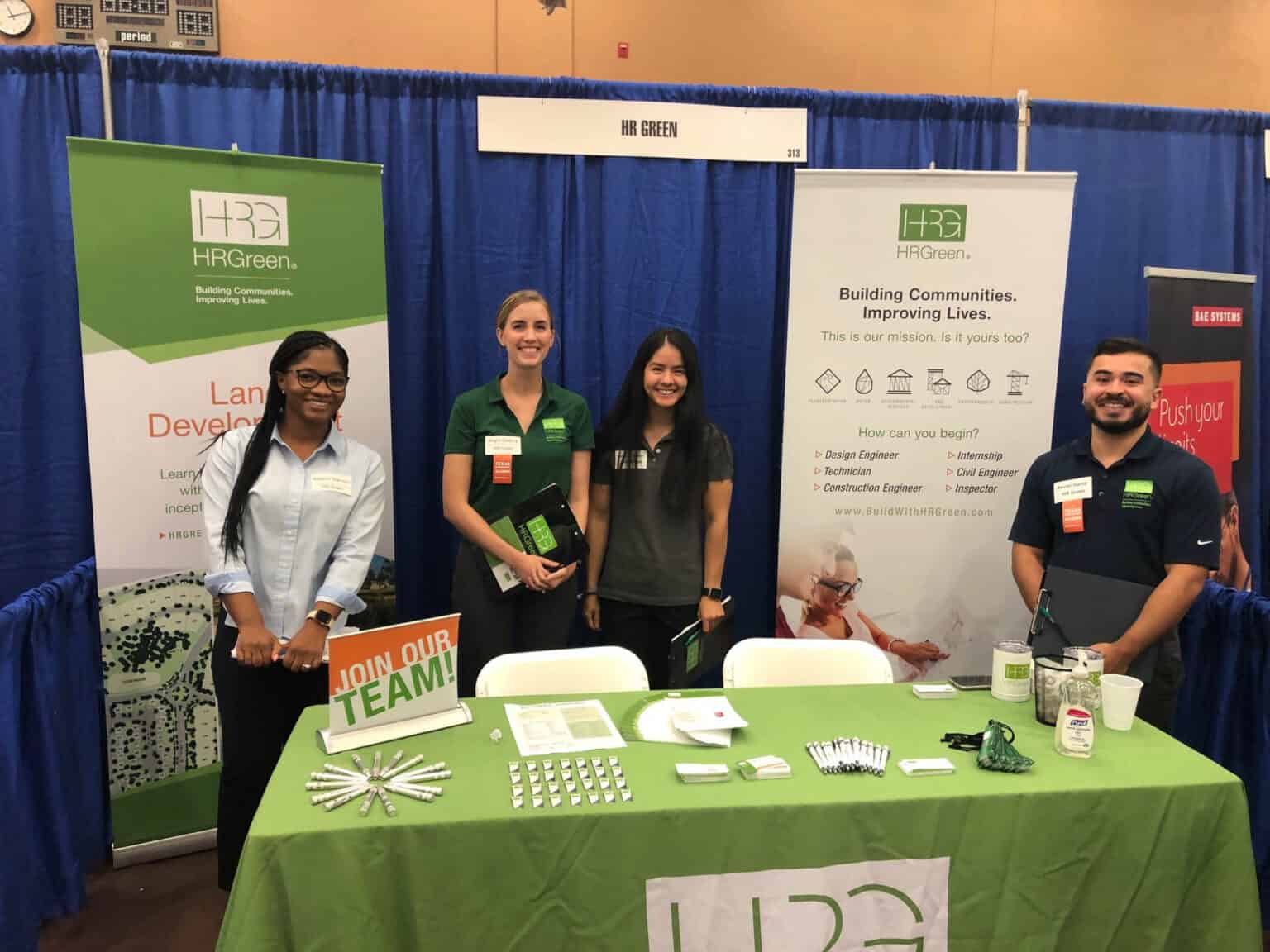 HR Green meets engineering students at college career fairs